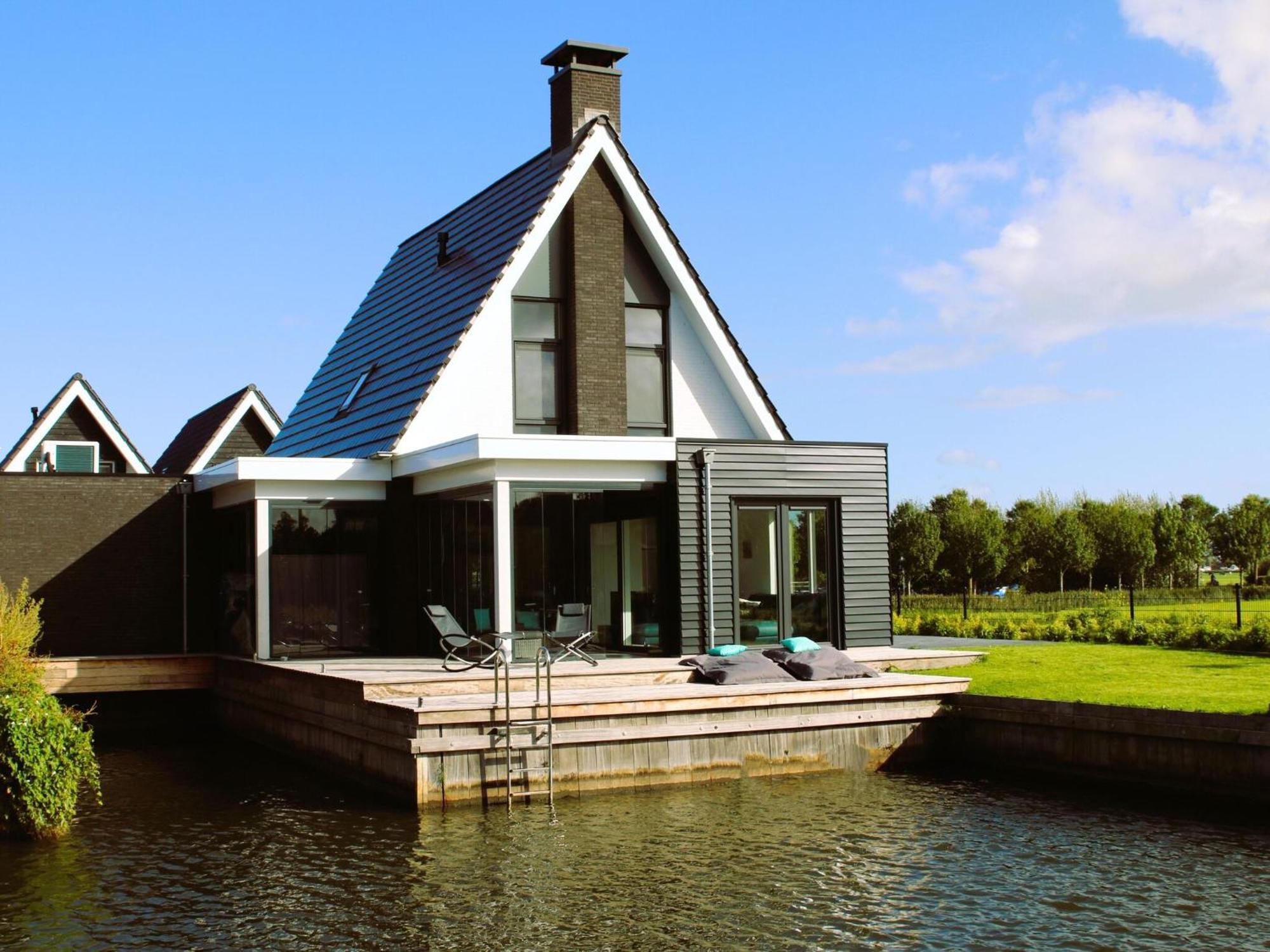 Peaceful Villa On The Water In 斯塔福伦 外观 照片